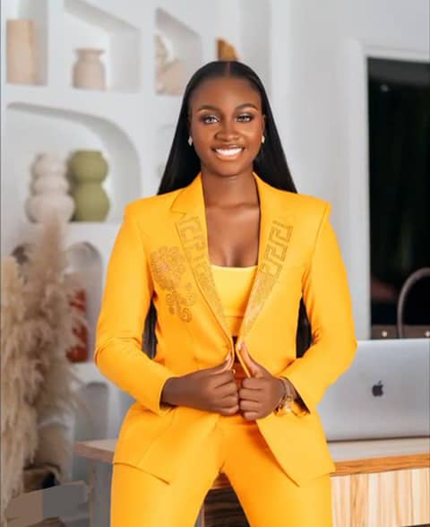 Elegant Female suit Ladies